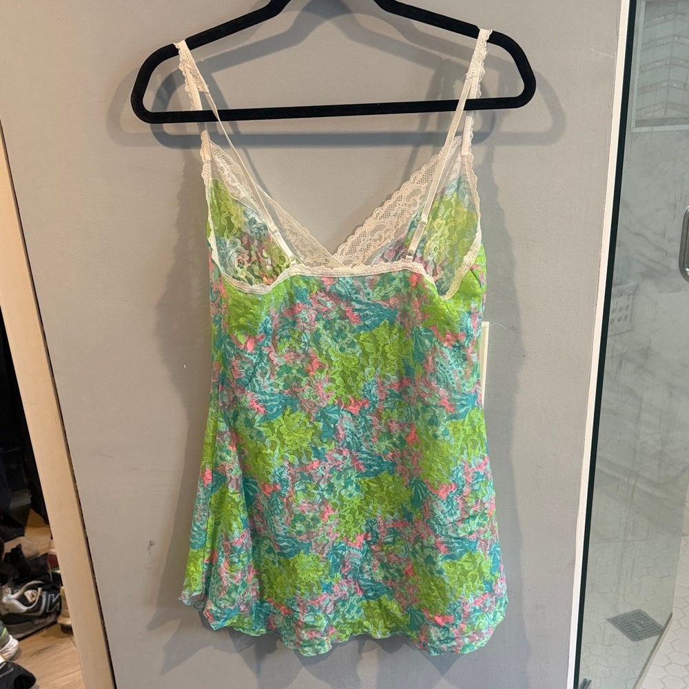 Lilly Pulitzer floral Lace Trim Nighty - Picture 4 of 10